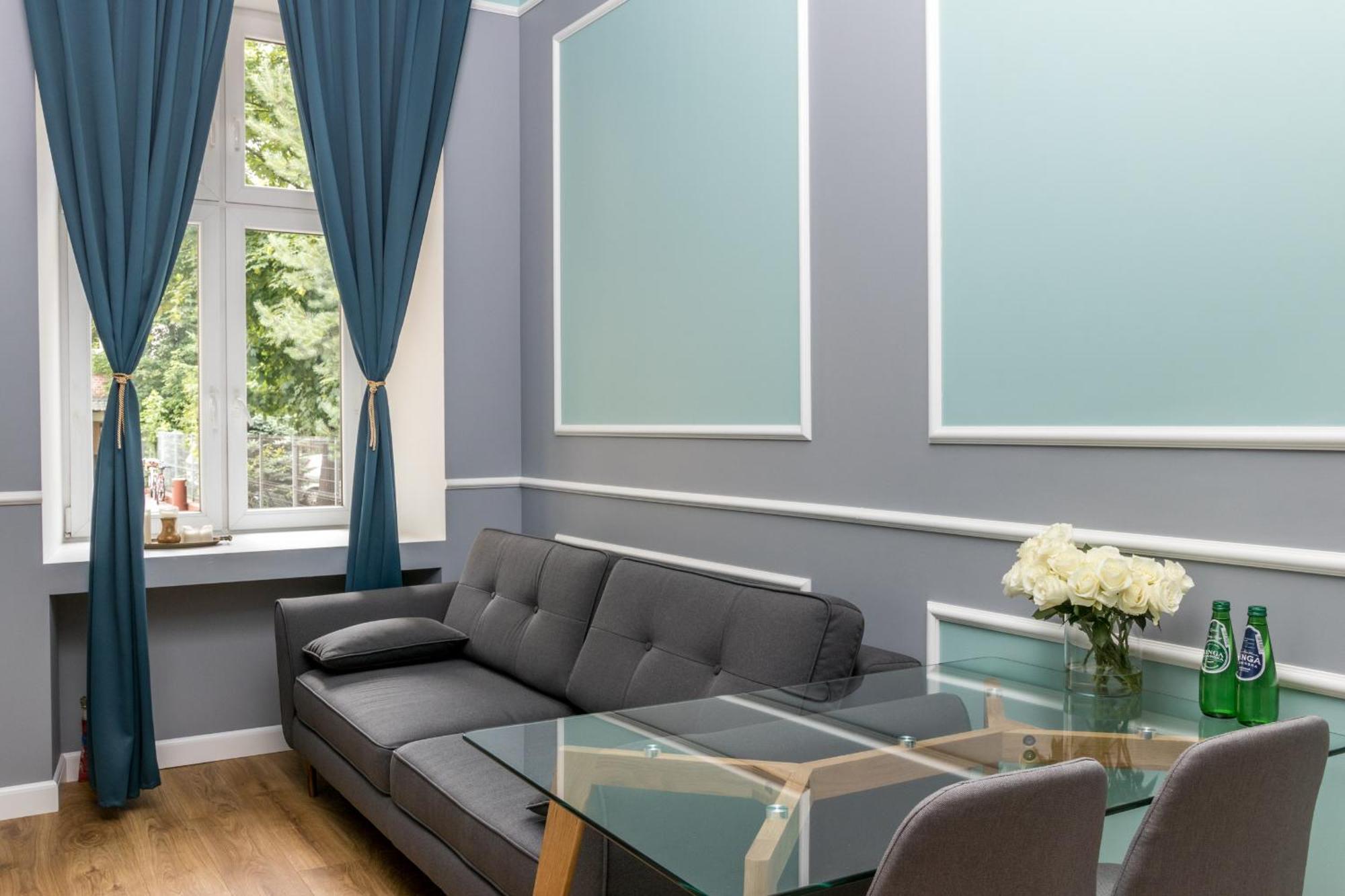 Beautiful For 4 People In Cracow By Renters Apartament *