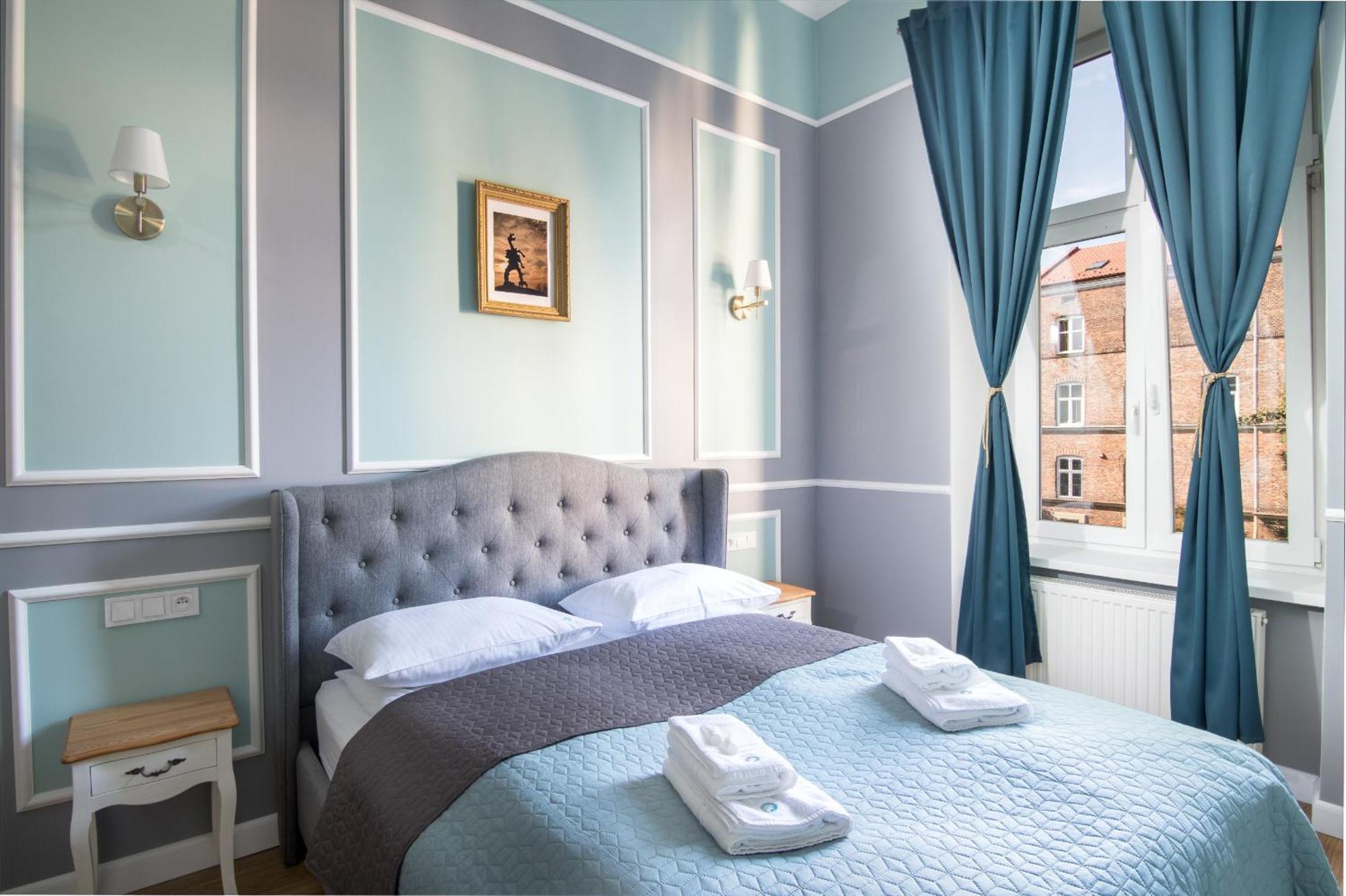Beautiful For 4 People In Cracow By Renters Kraków